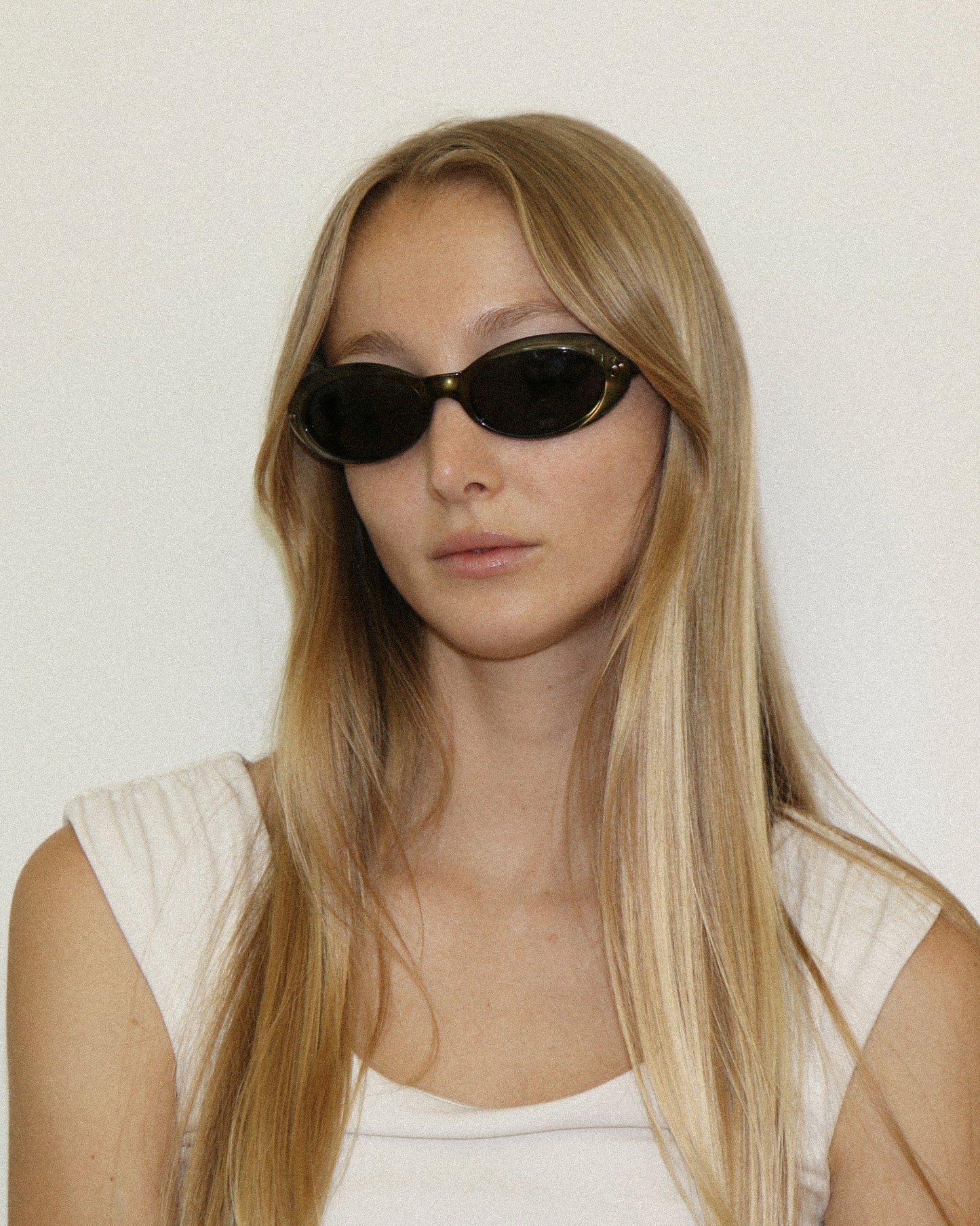 Gucci Deep Green Round Sunglasses