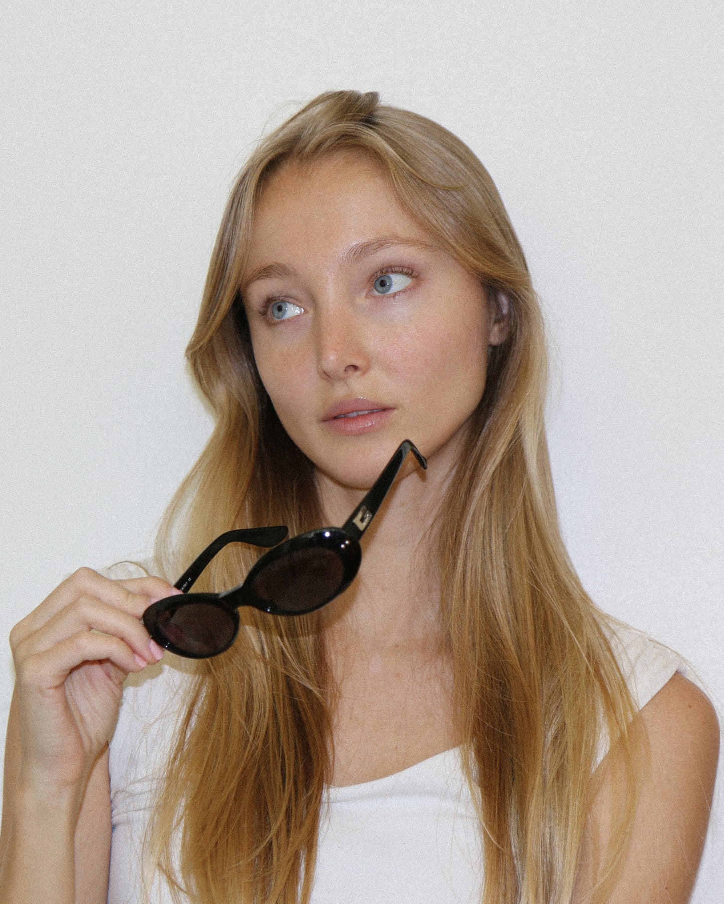 Gucci Black Round Sunglasses