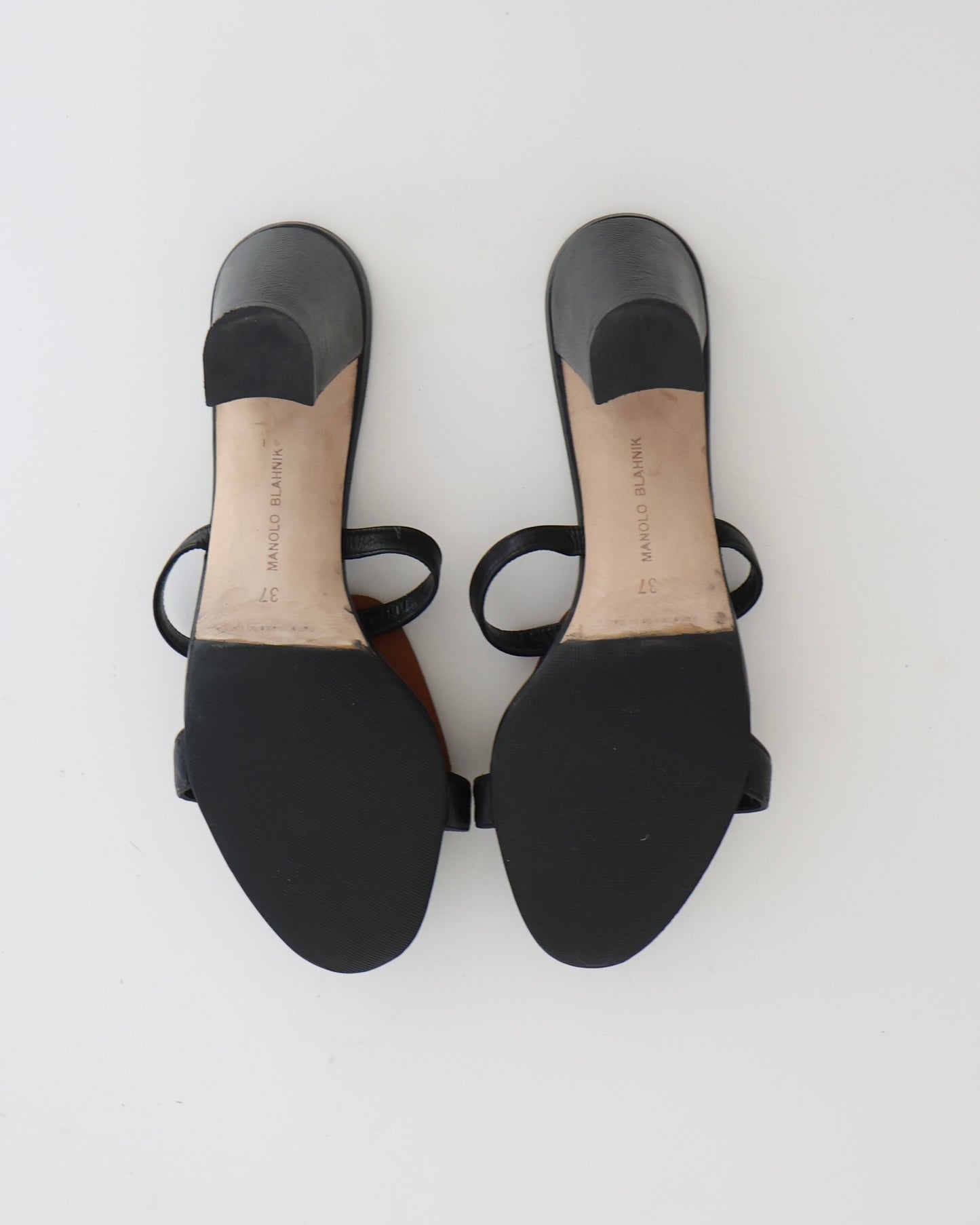 Manolo Blahnik Brown Leather Oval Heels