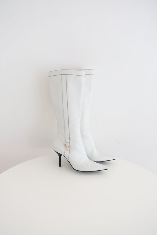 Gucci White Knee High Pointed Toe Boots