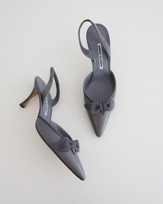 Manolo Blahnik Gray Bow Heels 40