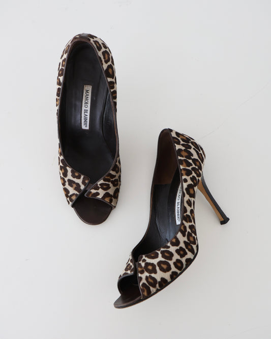 Manolo Blahnik Cheetah Pony Hair Heels 39.5